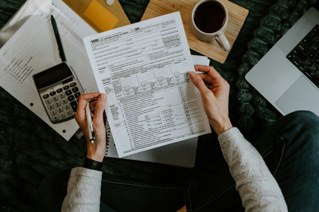 tax-deduction-savings-account.jpg